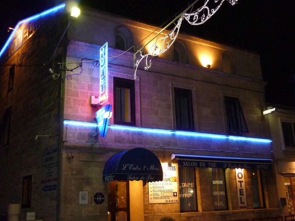 Hotel Entre 2 Mers Proche Bordeaux Carbon-Blanc Kültér fotó